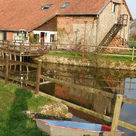 Apartamento Le Pigeonnier Rousies Exterior foto