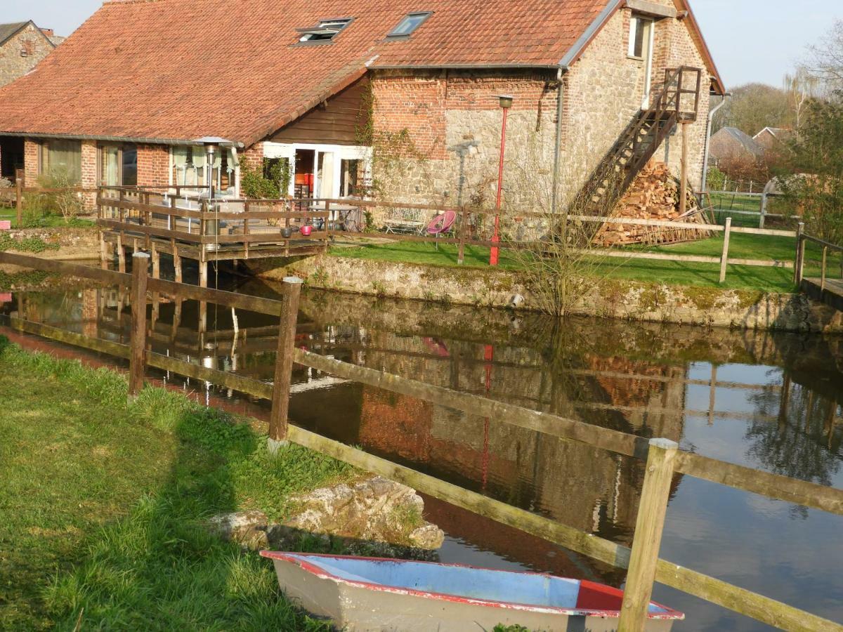 Apartamento Le Pigeonnier Rousies Exterior foto
