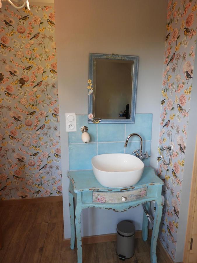 Apartamento Le Pigeonnier Rousies Exterior foto